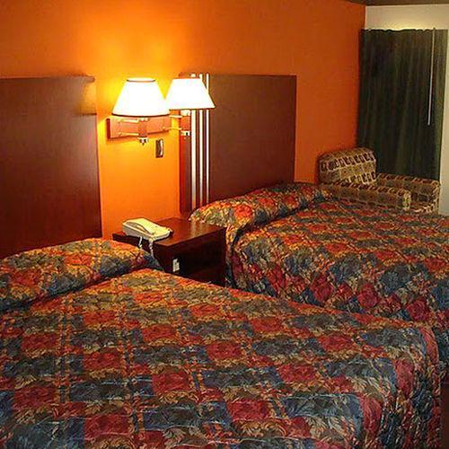 Executive Inn Edmond Quarto foto